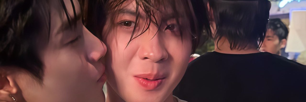janewq.:) banner
