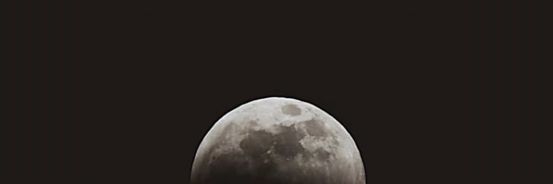 thehescurls's profile banner image