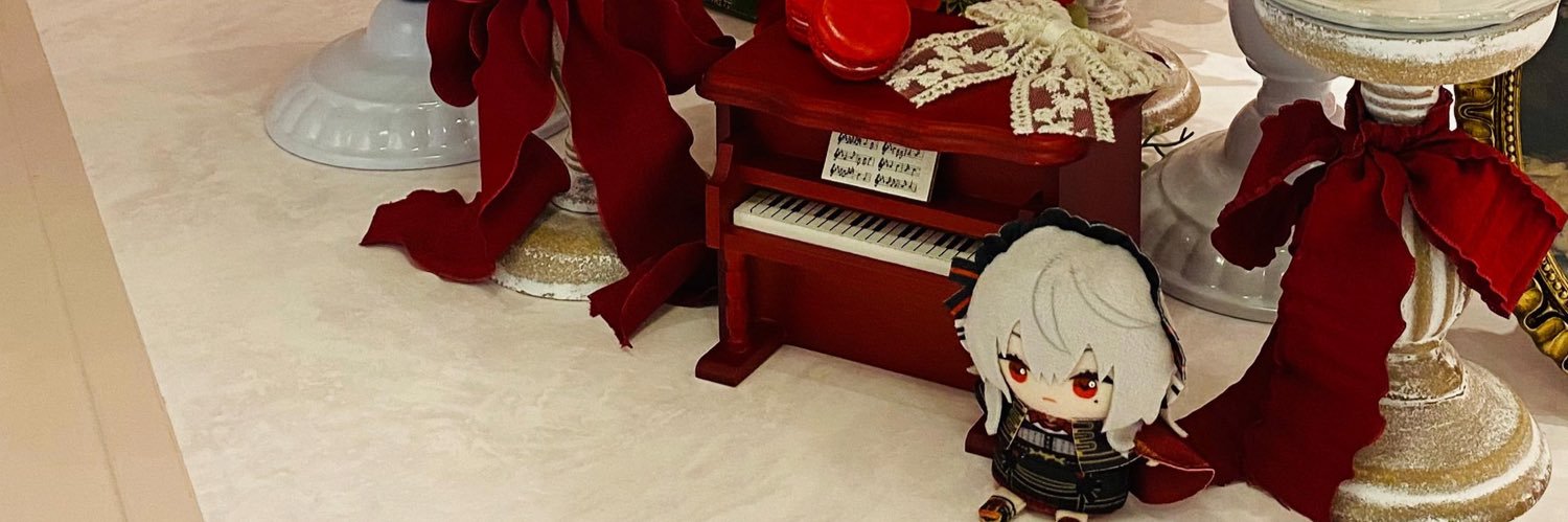 uYu_aproy147's profile banner image