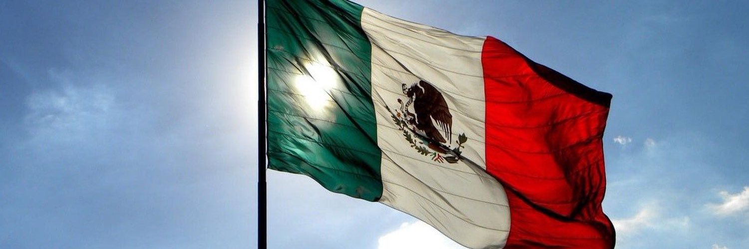 Salvador Cacho banner