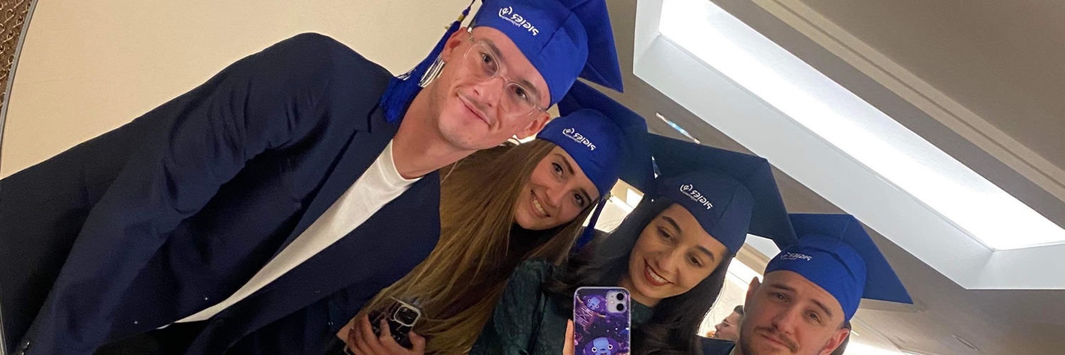 DesrochesQ's profile banner image