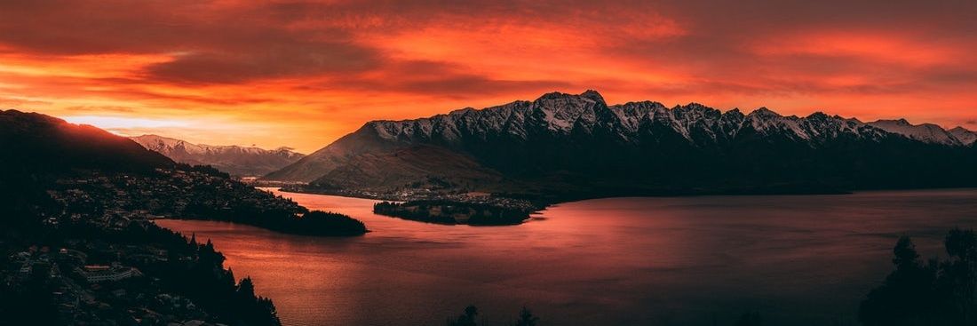 Wollantine's banner