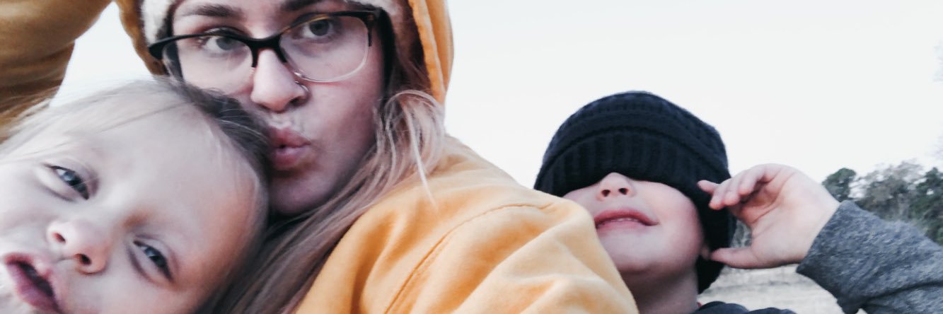 annie_brooks_'s profile banner image