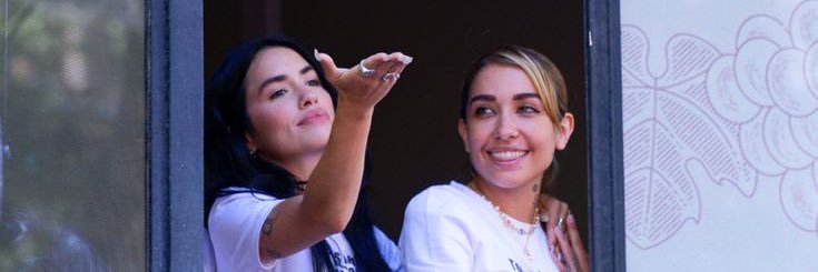 Alejando banner