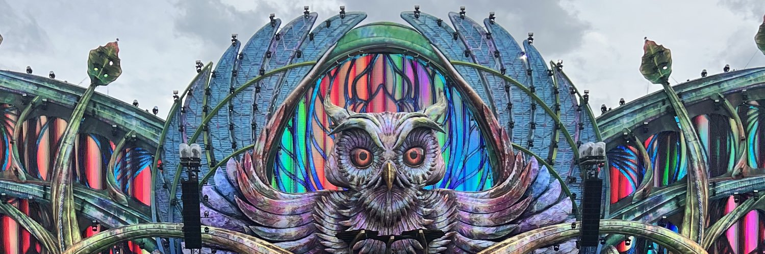 saritatheraver's profile banner image