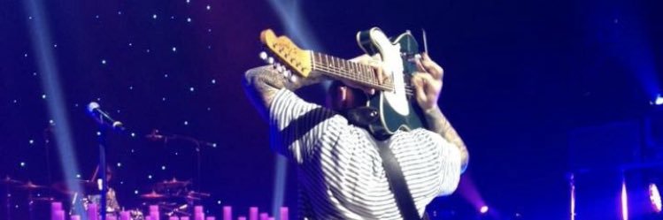 _und3cided_'s profile banner image