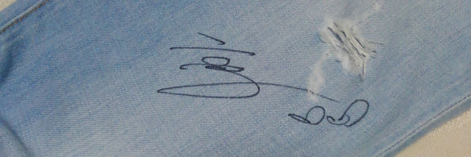 tomo1718's profile banner image
