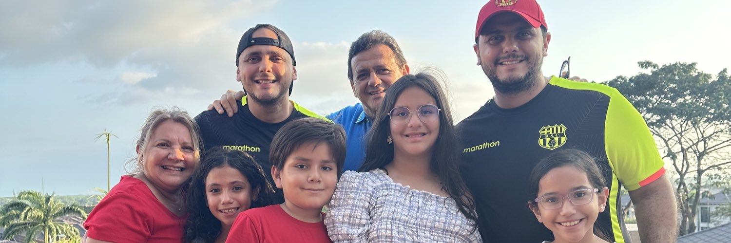EdieMoreano's profile banner image