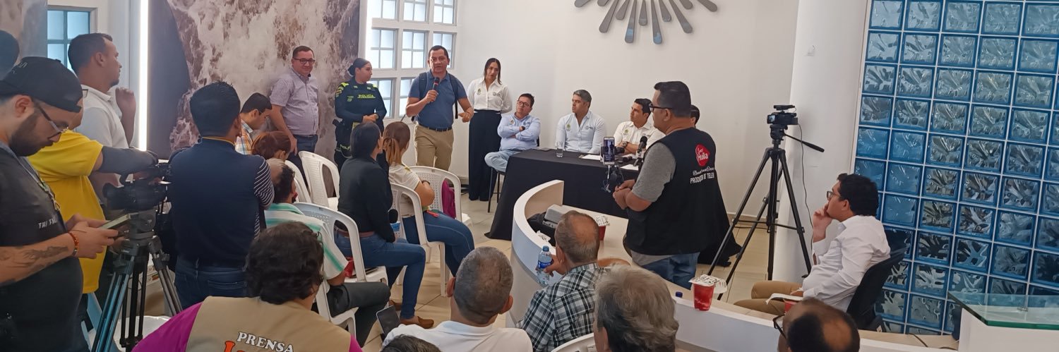 YimmiTovar's profile banner image