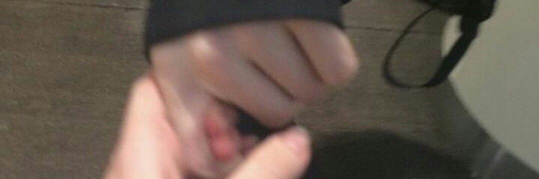 𝑪𝑨𝑴𝑬𝑳 banner