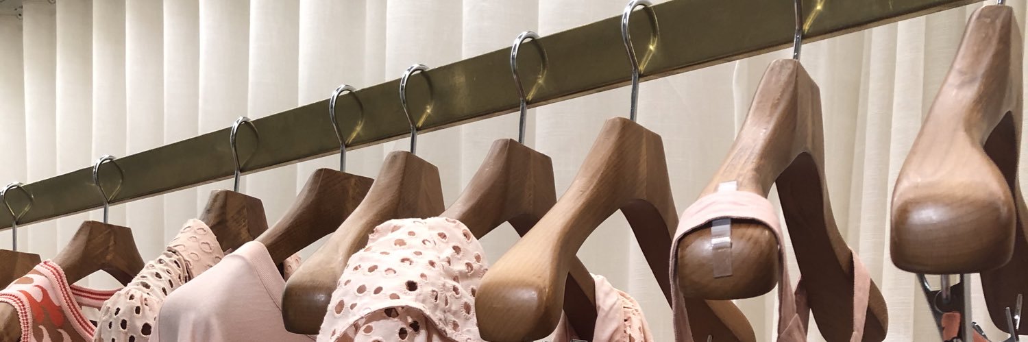 manumoda's profile banner image