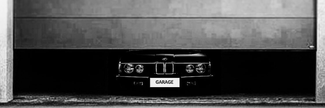 Garage banner