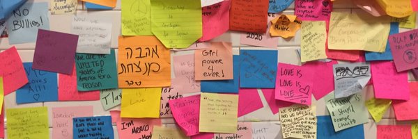 angelamromack Profile Banner