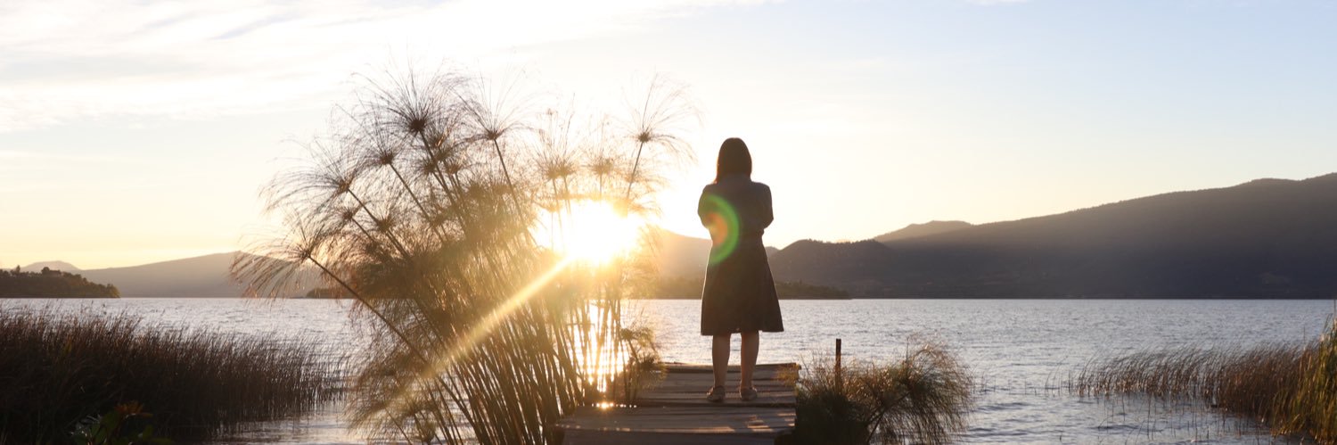 nadiafigo's profile banner image