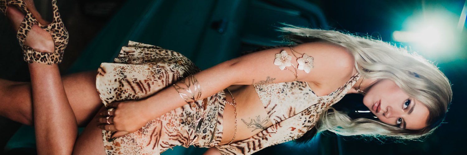 florafloraok's profile banner image