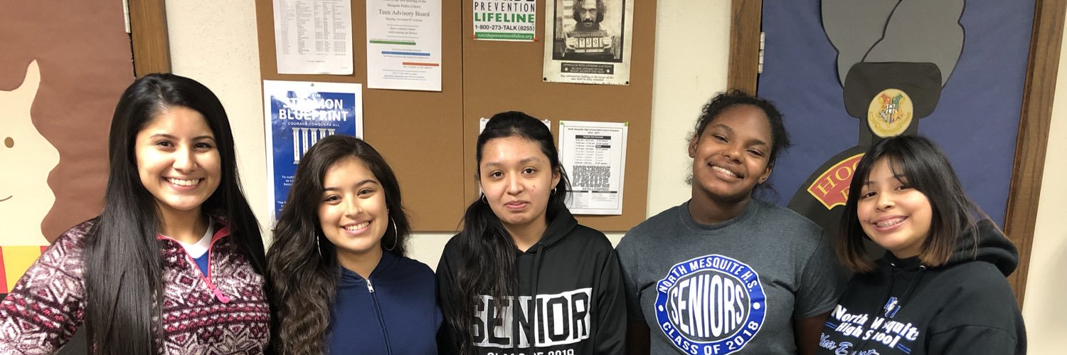 NMHS Prom Committee banner