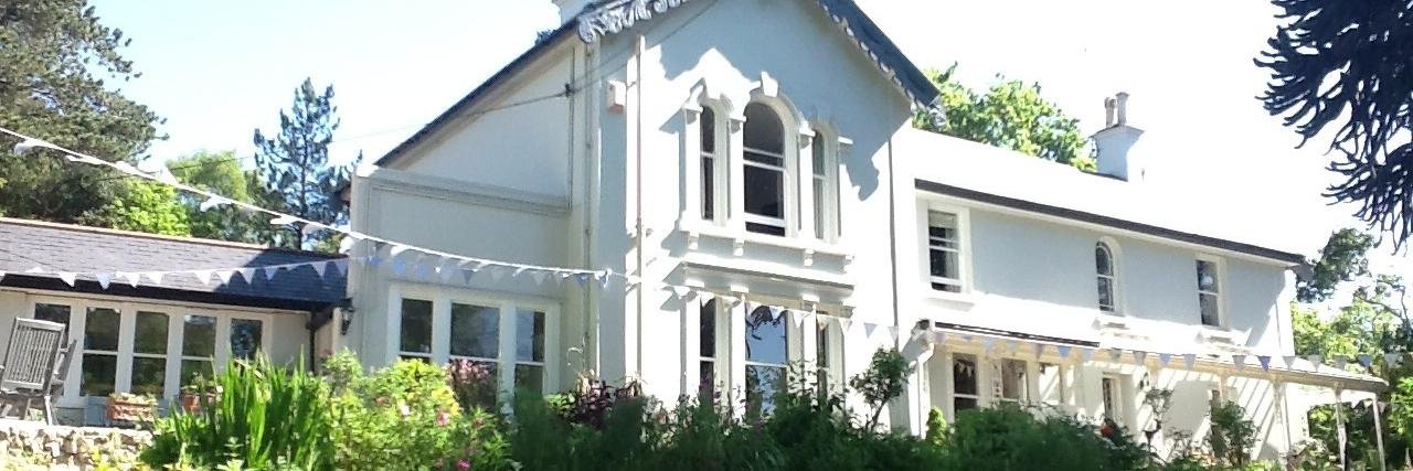 RosehillRooms's profile banner image