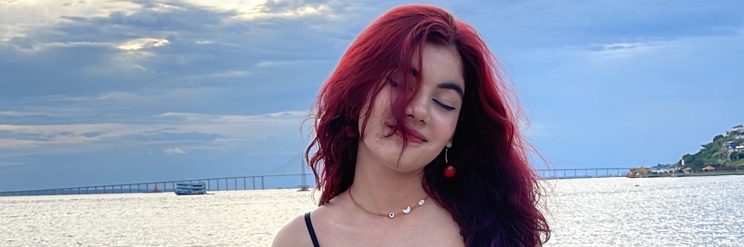 lê ★ banner
