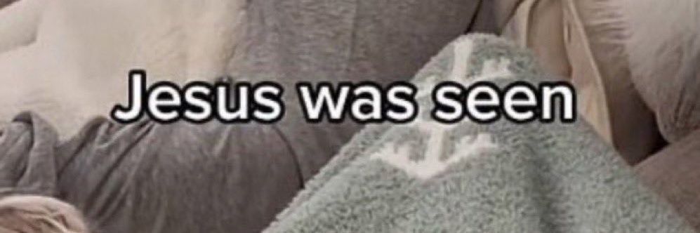 perna direita do cantor roberto carlos banner