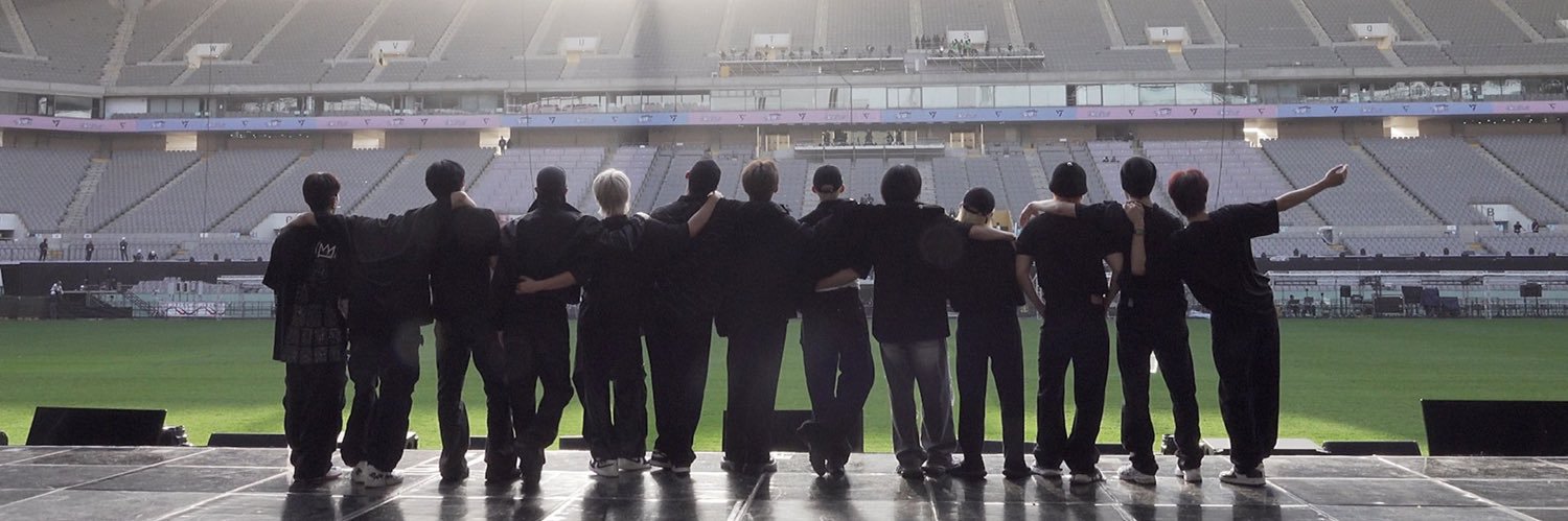 runggg14's profile banner image