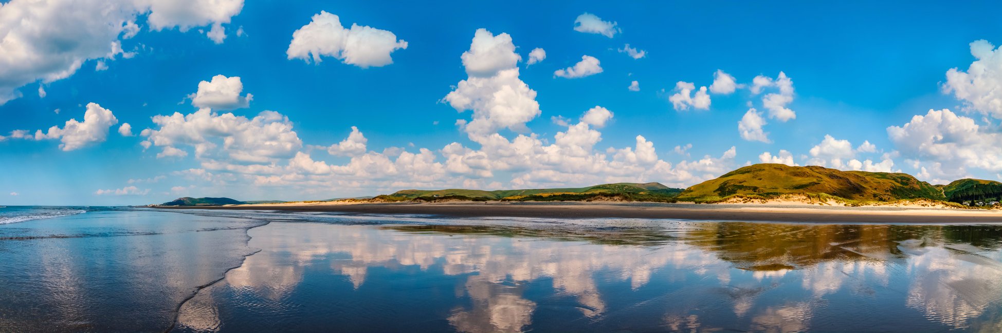 Wales Tourists Online banner