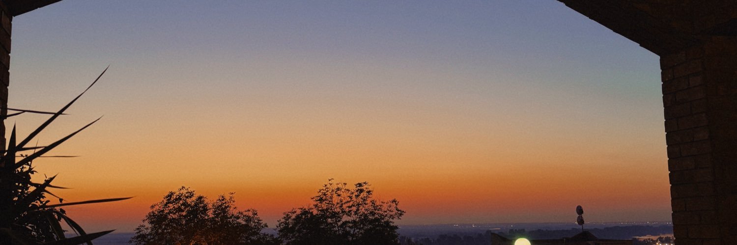 Dokili_3's profile banner image