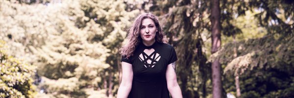 OddNina Profile Banner