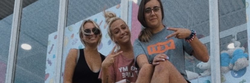 MayaPortier's profile banner image