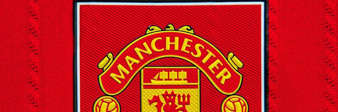 Monies♍️ banner