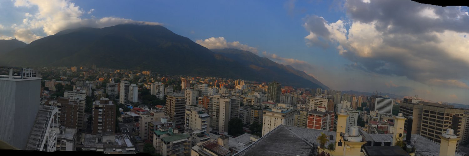 Héctor Cárdenas banner