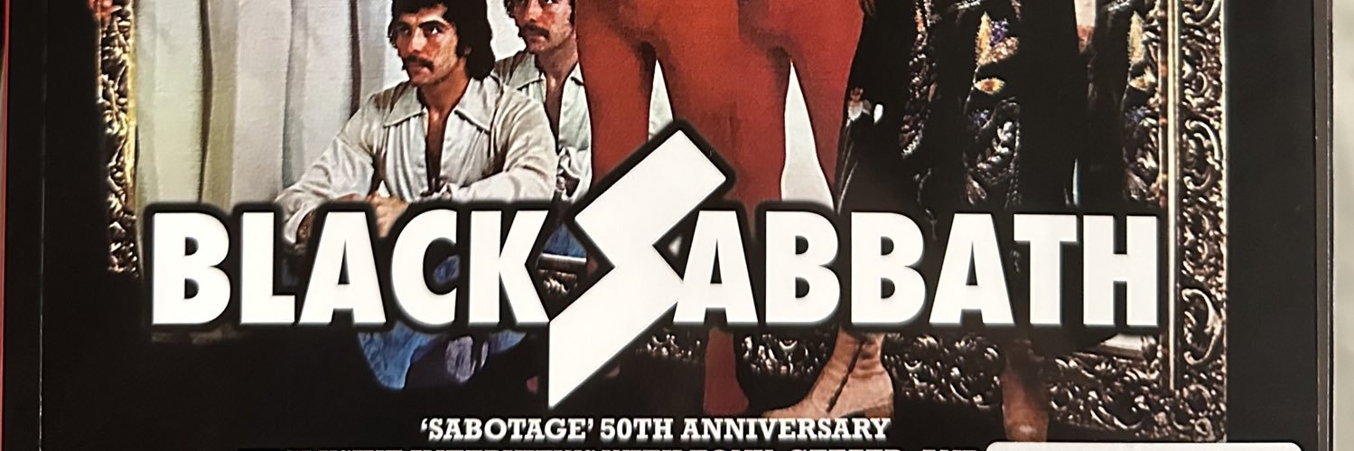 JE's banner