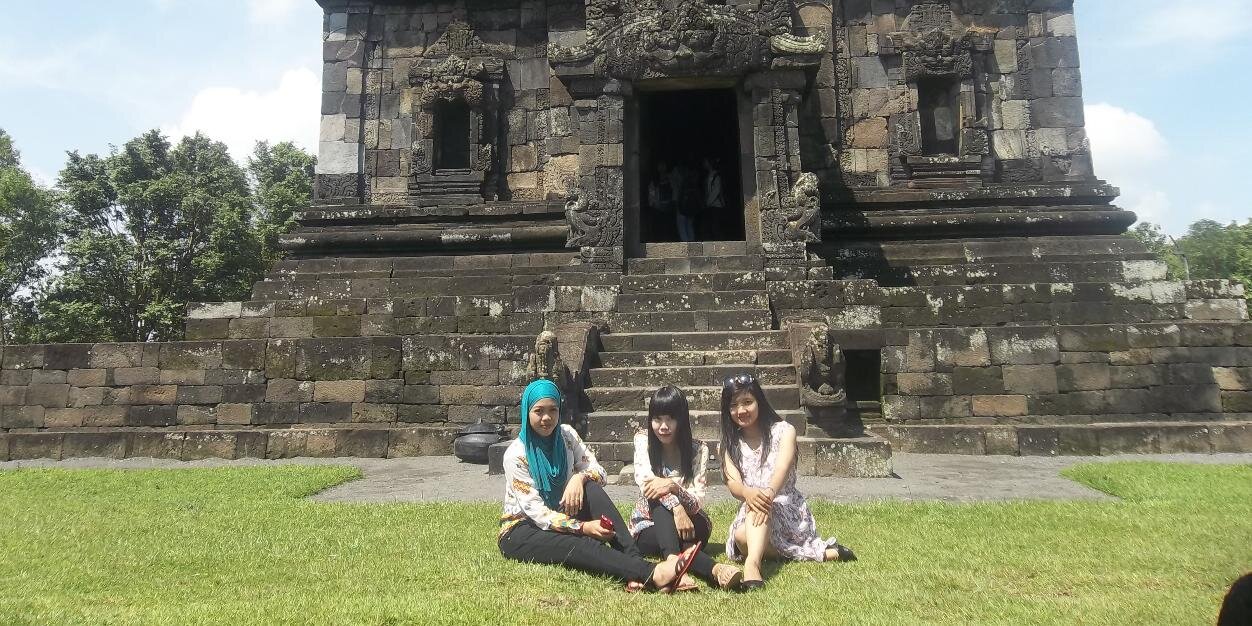 kuntisetya's profile banner image