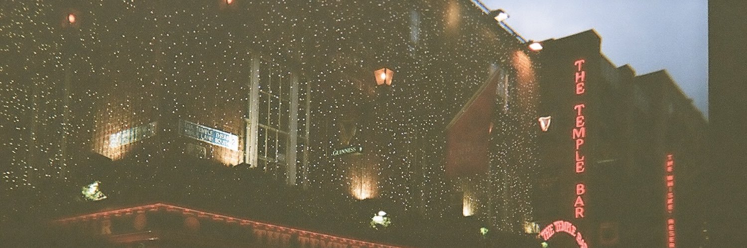 𝑨́𝒍𝒗𝒂𝒓𝒐 banner