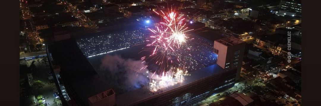 Tere Menéndez banner