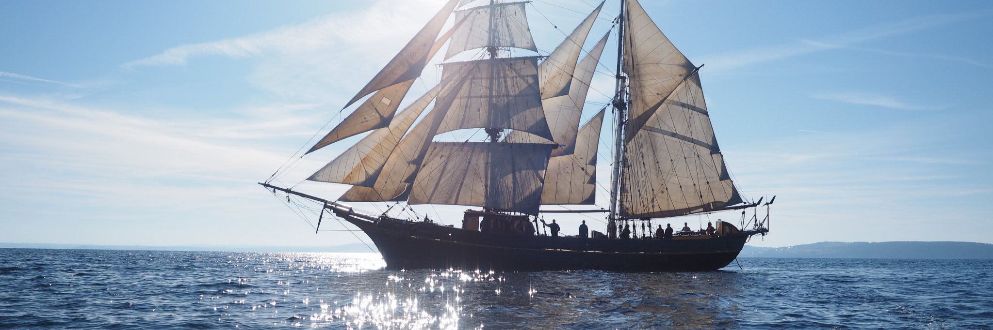 Tres Hombres Shipping banner