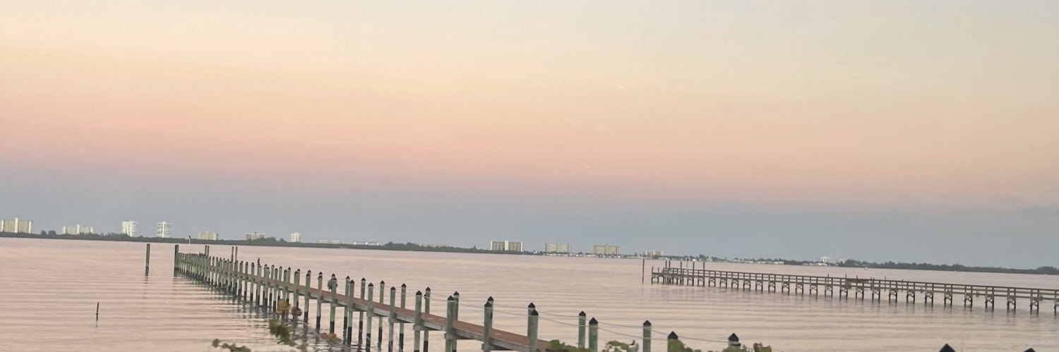 cammneuner's profile banner image