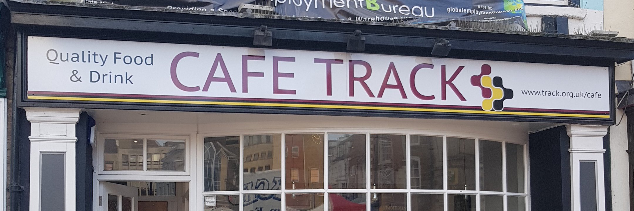 CAFE TRACK banner