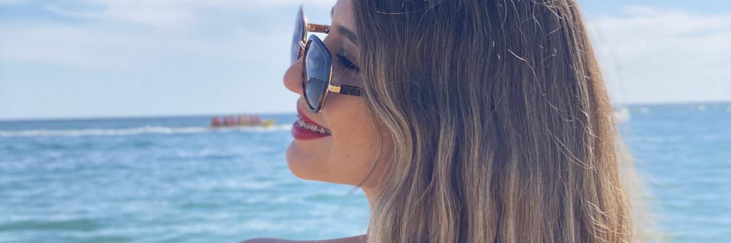karinabalsi's profile banner image