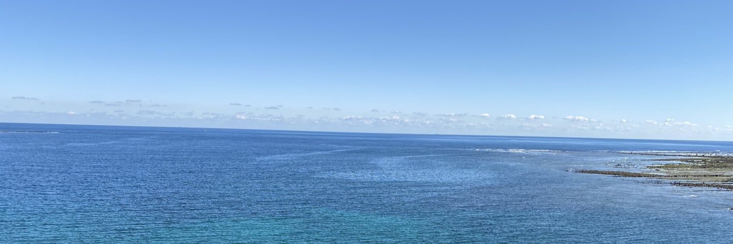 hm_kh_im's profile banner image