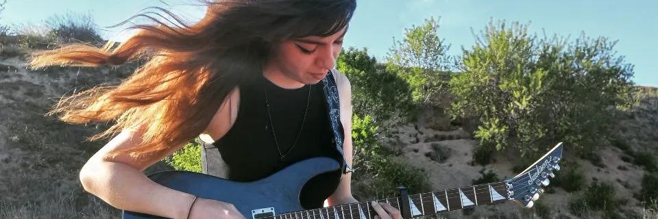 nereaav9's profile banner image