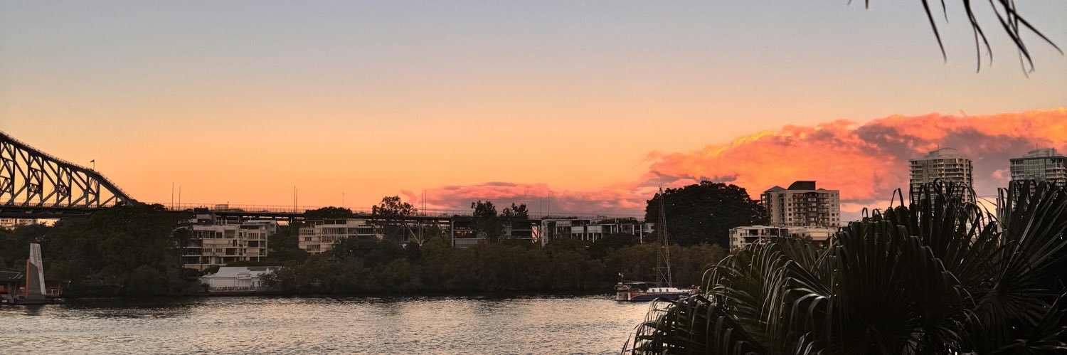 lilyyyyyrose's profile banner image