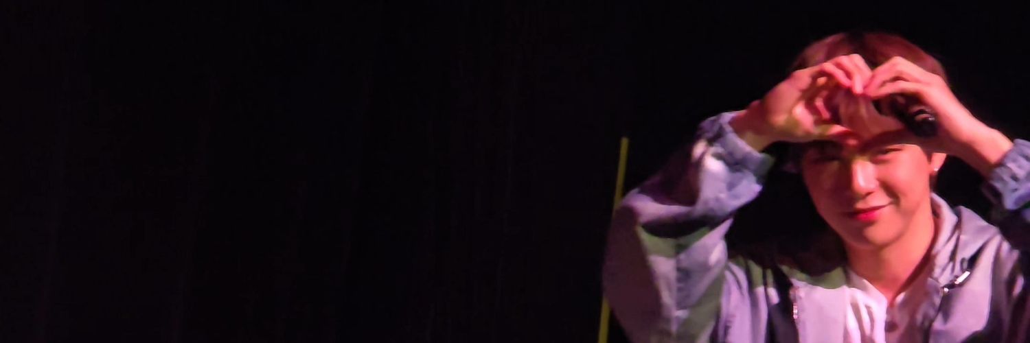 Lupemoon's profile banner image