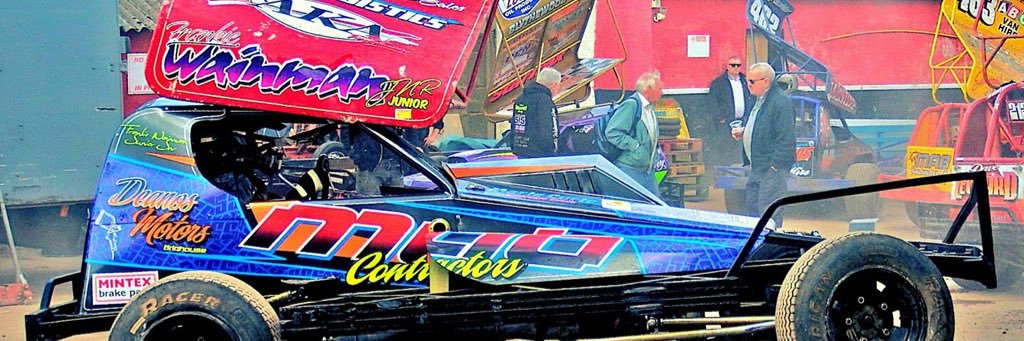 frankiewainman's profile banner image