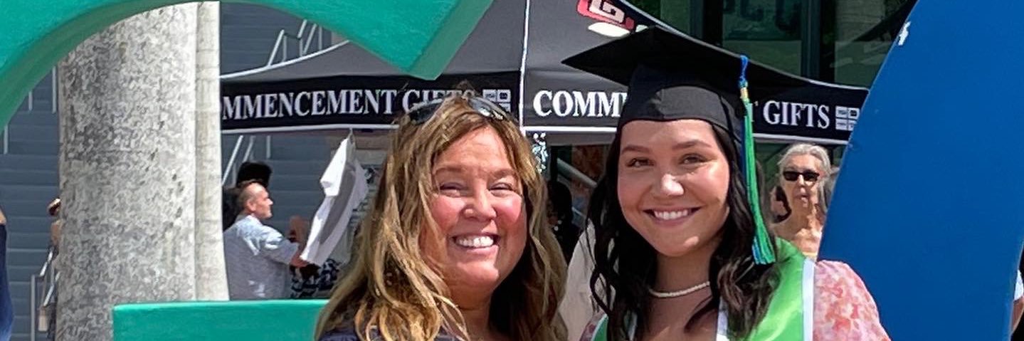 Cara Obrochta banner