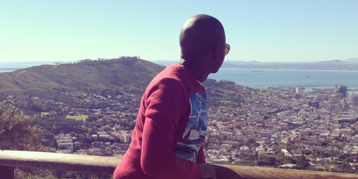 Tumi Pires banner