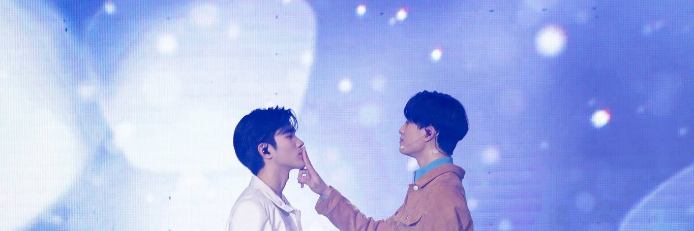 Eira🌻💛 (REST) banner