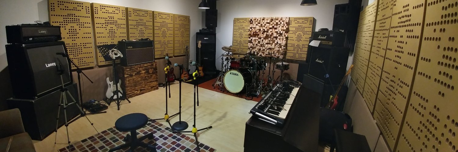 37studio's profile banner image