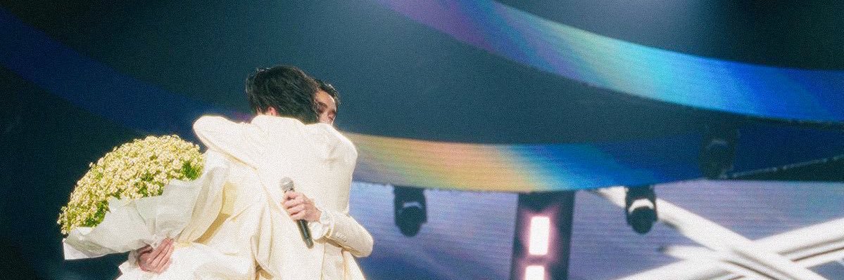 ON LEE ⋆ ꪆৎ ˚ ft.🎸🦈 banner