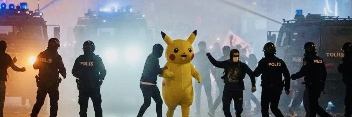 qqqcredo's profile banner image