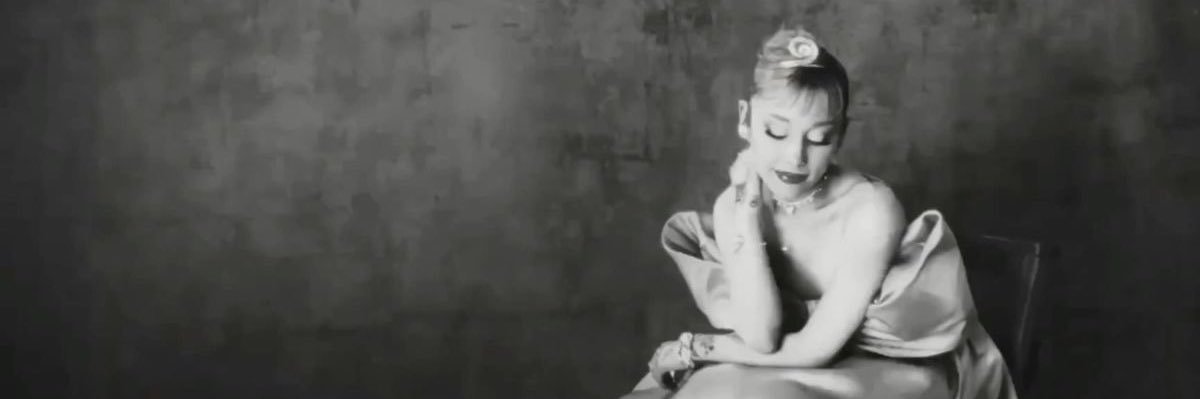 sara⁷🪭☀︎is seeing BTS banner